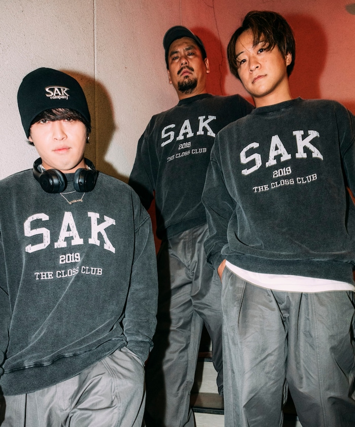 【12月12日12:00~12月15日23:59抽選販売】SAK COLLEGE CREWNECK