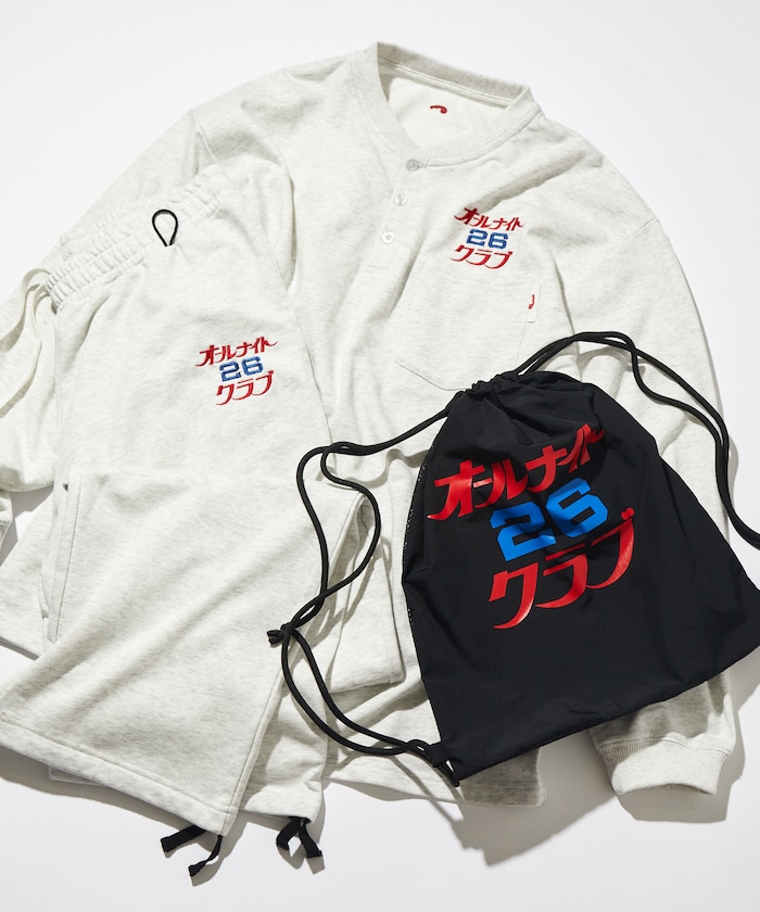 グレー：アッシュグレー