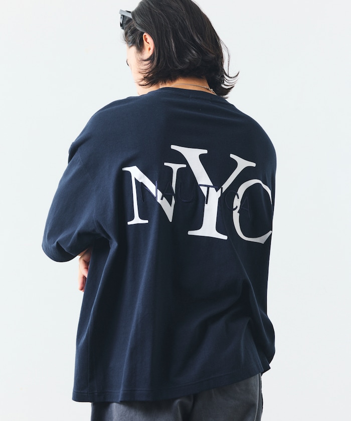 リラックスフィット NYCロゴ クルーネックTシャツ