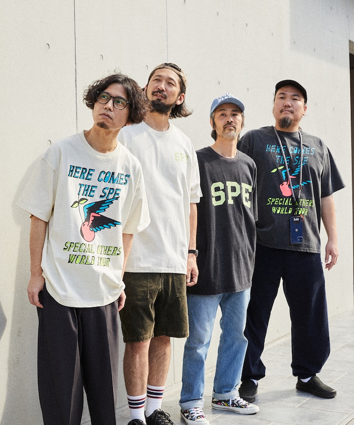 FREAK'S STORE/SPE×FREAKS 蓄光プリント ポケット スピンドルTEE