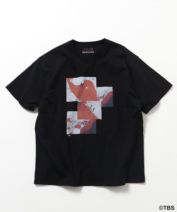 【3月13日12:00発売】TBSドラマ『ケイゾク』コラボ 「LOGO」 コラージュアートプリント ショートスリーブ クルーネックTシャツ