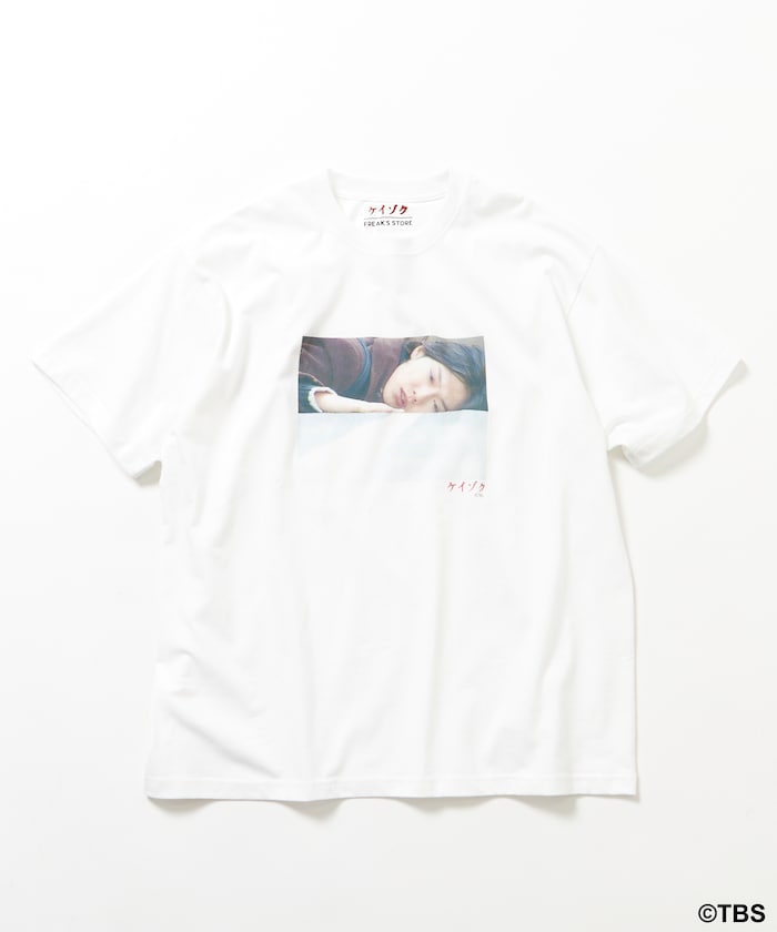 【3月13日12:00発売】TBSドラマ『ケイゾク』コラボ「SHIBATA」フロントプリント ショートスリーブ クルーネックTシャツ B