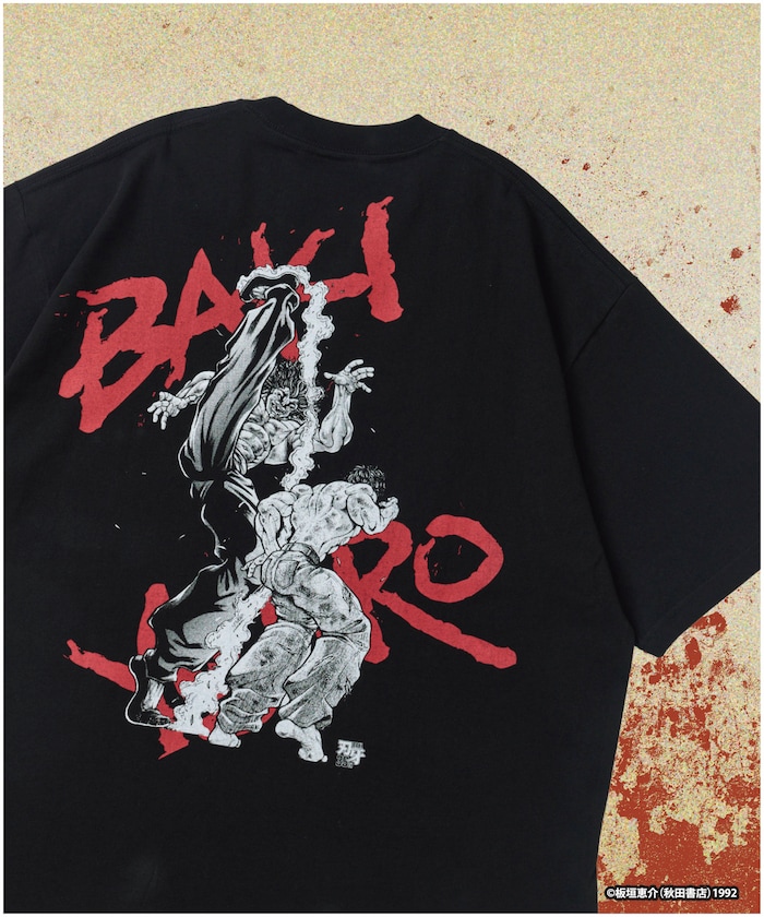 【6月12日 12:00販売開始】 刃牙 「地上最強の親子喧嘩」 プリント クルーネック Tシャツ