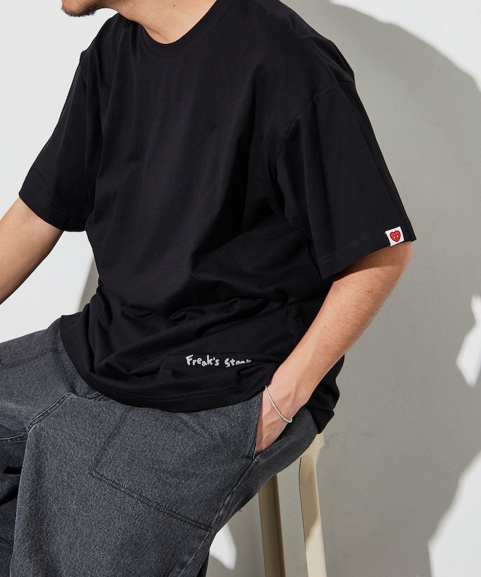Kurt Wu/heartbroken バックプリント クルーネックTシャツ