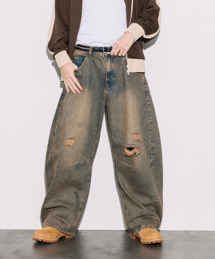 ワイドシルエット カーブ ダメージ加工 デニムパンツ