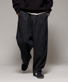 ワイドシルエット ウォッシュド ウール混 フランネル トラウザーズ