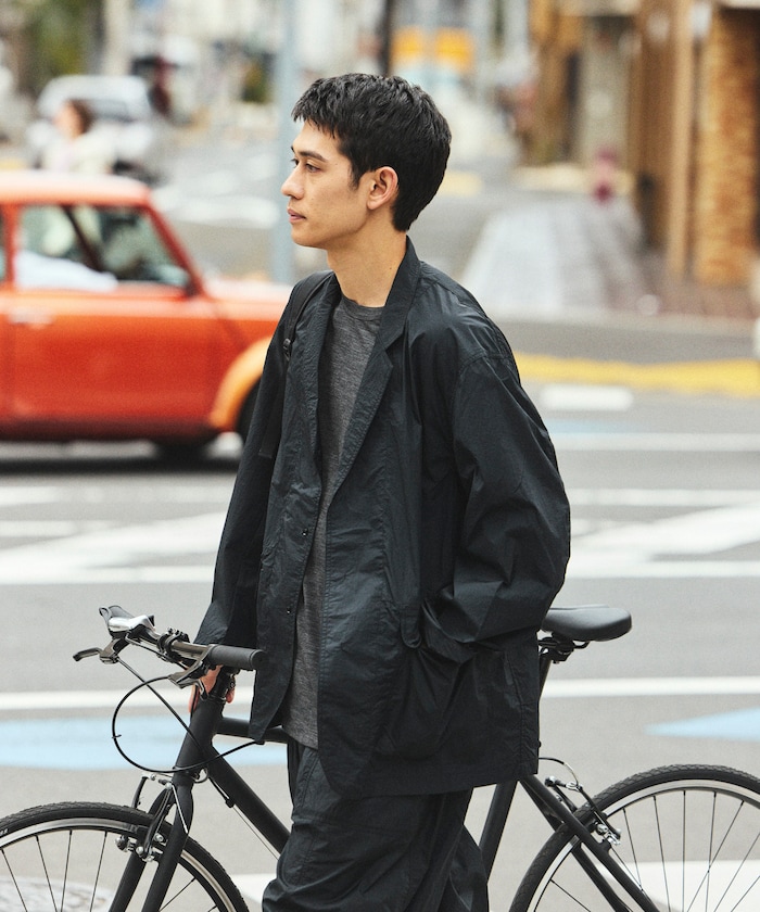 ウルトラライト パッカブル ナイロン トラベルジャケット