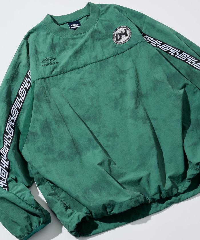 【7月9日 12:00販売開始】UMBRO × 04 Limited Sazabys ナイロンプルオーバー