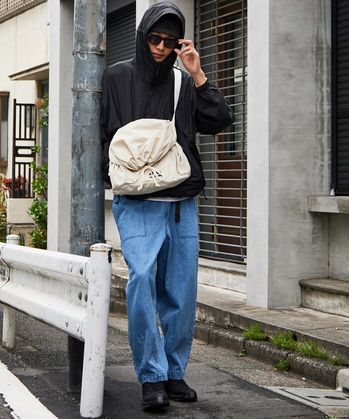 美品 セリーヌ 馬車チャーム付き オーストリッチ 2way ショルダーバッグ