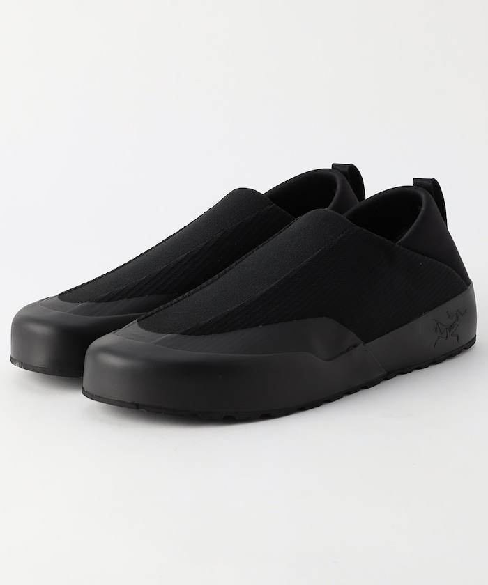 ブラック:Black