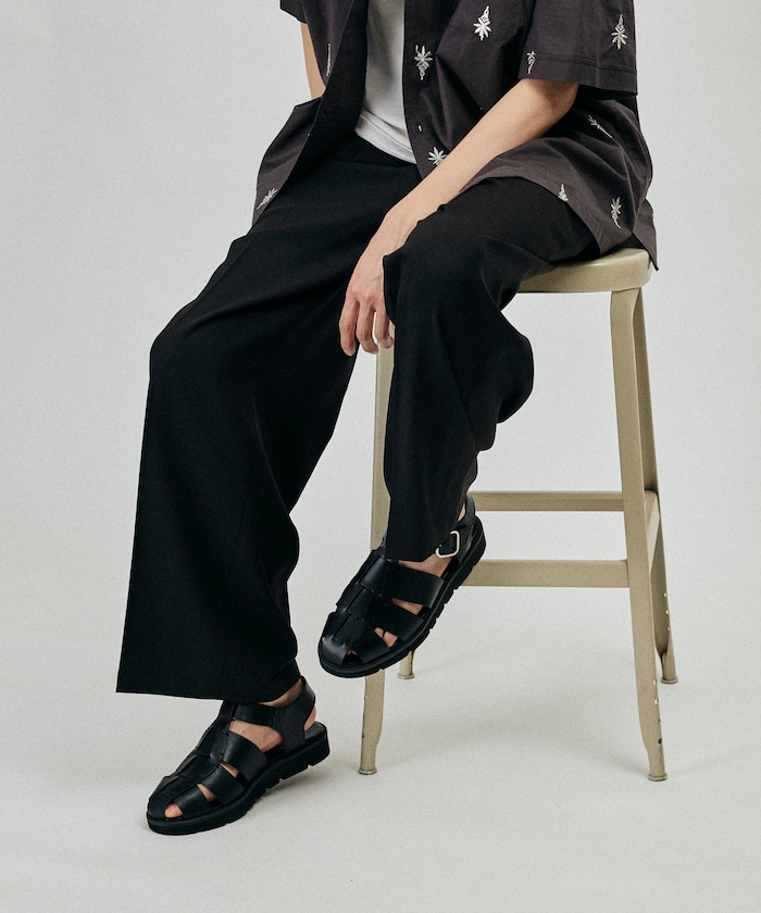 晴雨兼用 レザレット グルカサンダル