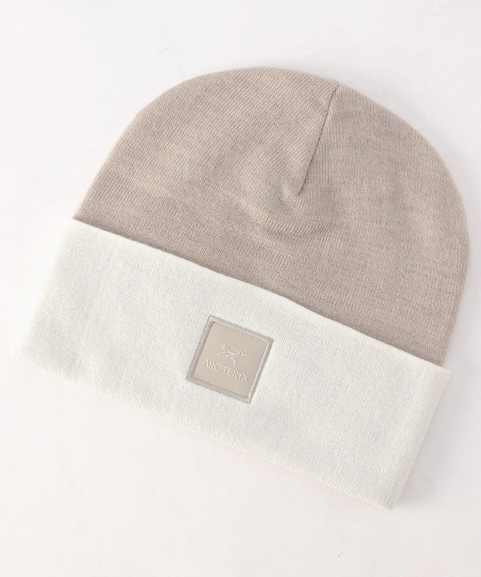 ベージュ:Rune / Arctic Silk