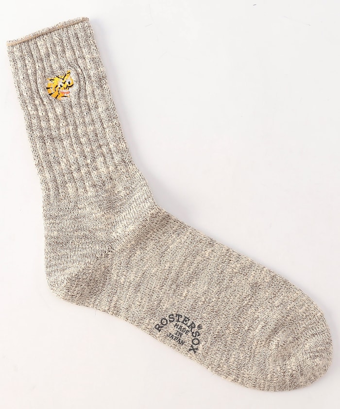 ベージュ：BEIGE