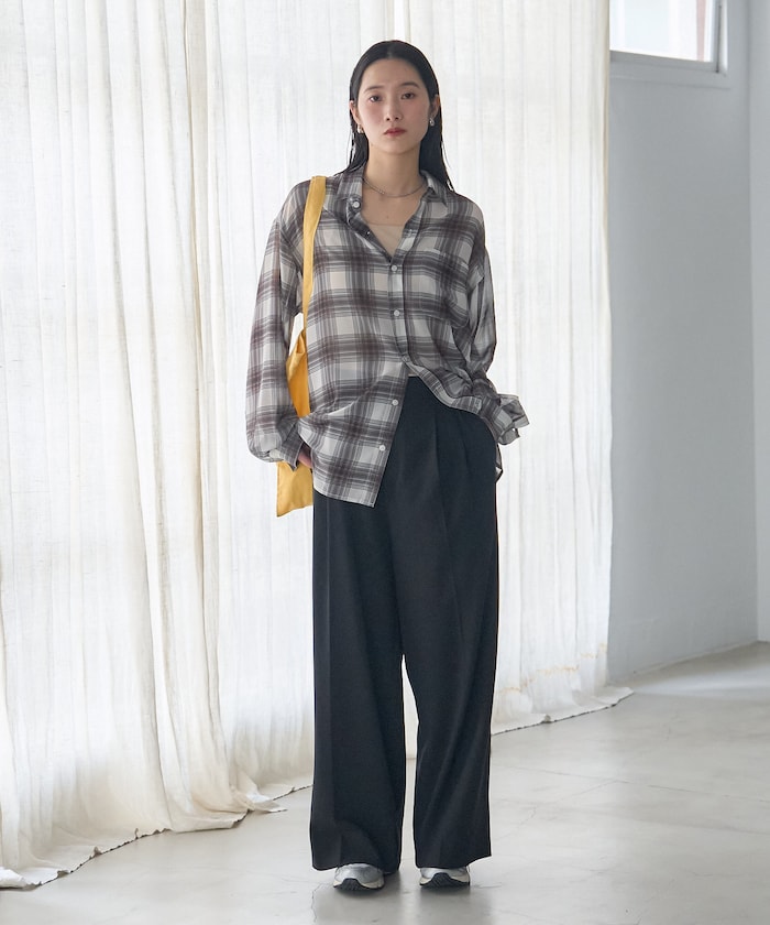 ベージュ：BEGCHECK