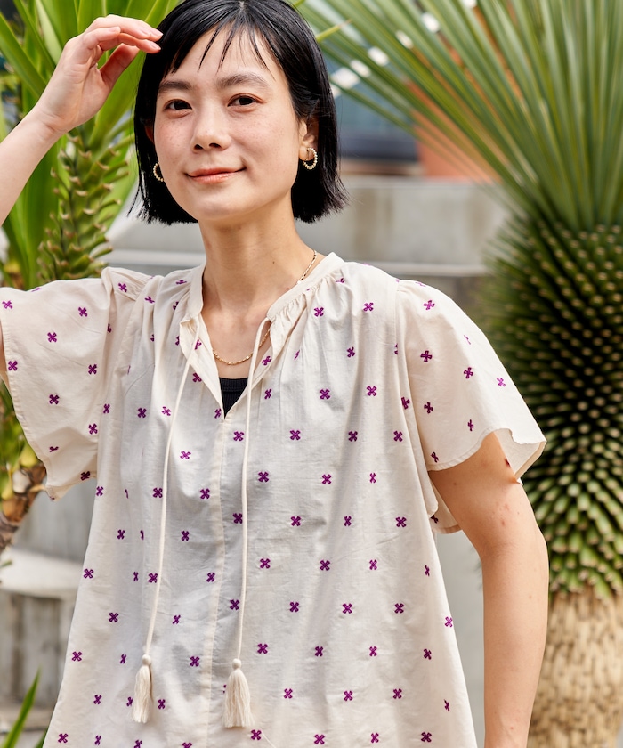 インド 総柄刺繍 袖フリルブラウス＜セットアップ対応＞