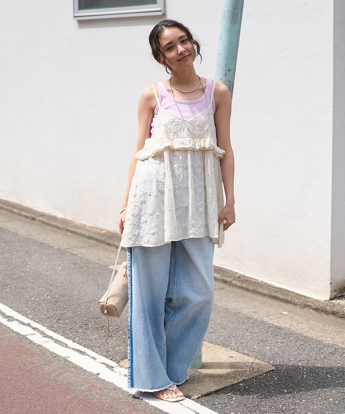 オフホワイト：OFF