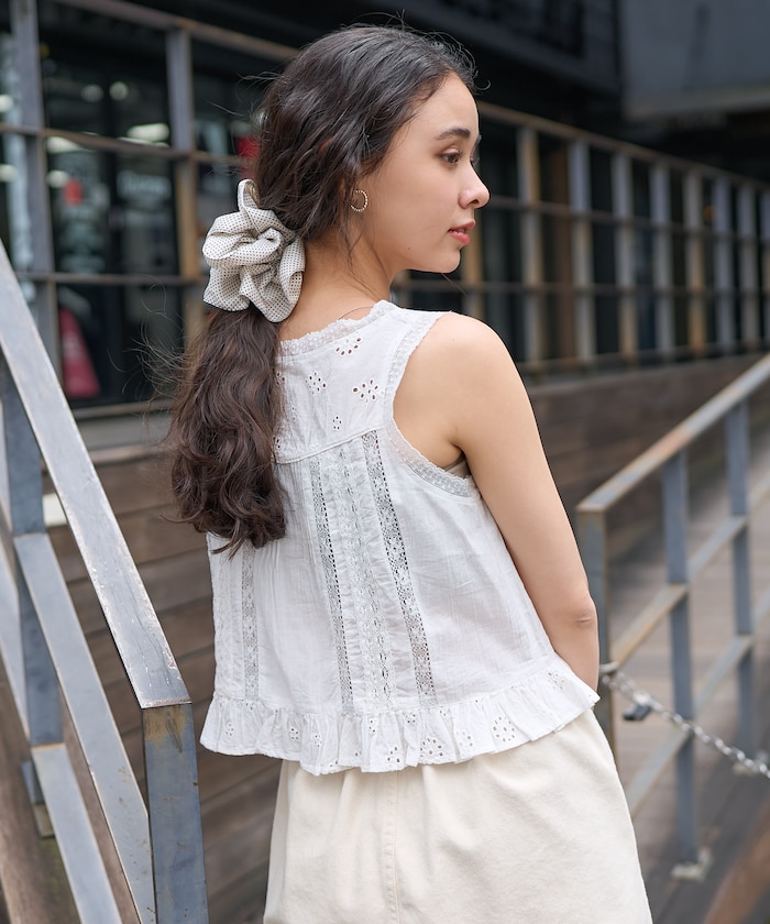 オフホワイト：OFF