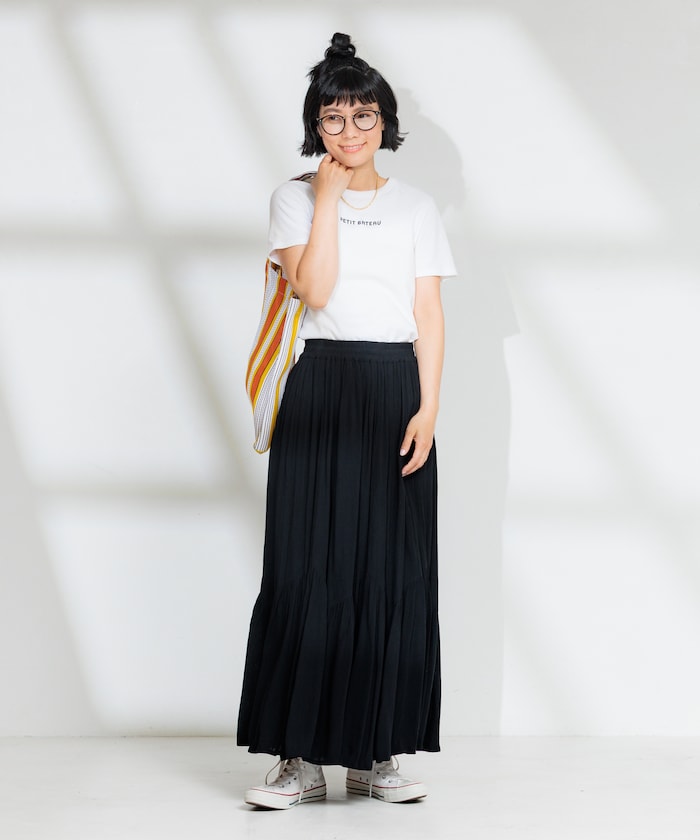 ブラック:BLK