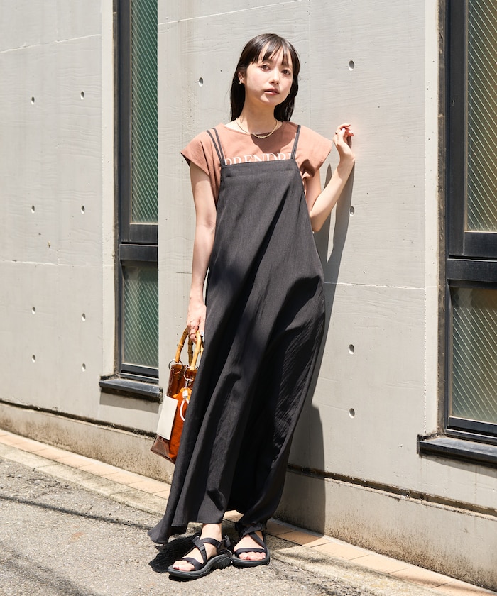 ブラック:BLK