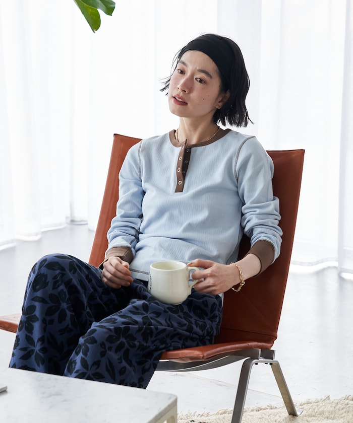 サックスブルー：SAX×BRN