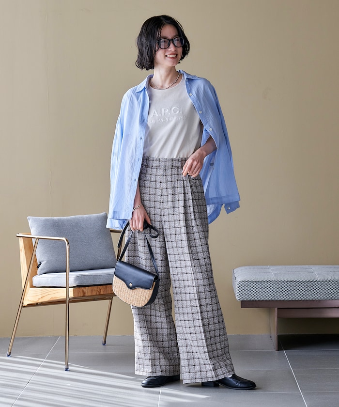 ベージュ：BEIGE x BLANC