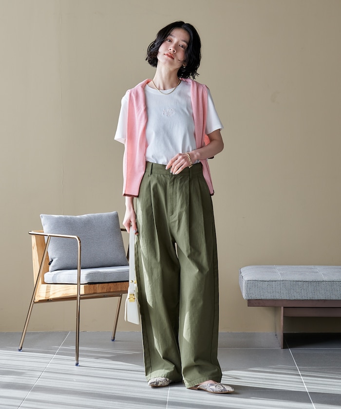 ピンク：BLANC x ROSE PALE