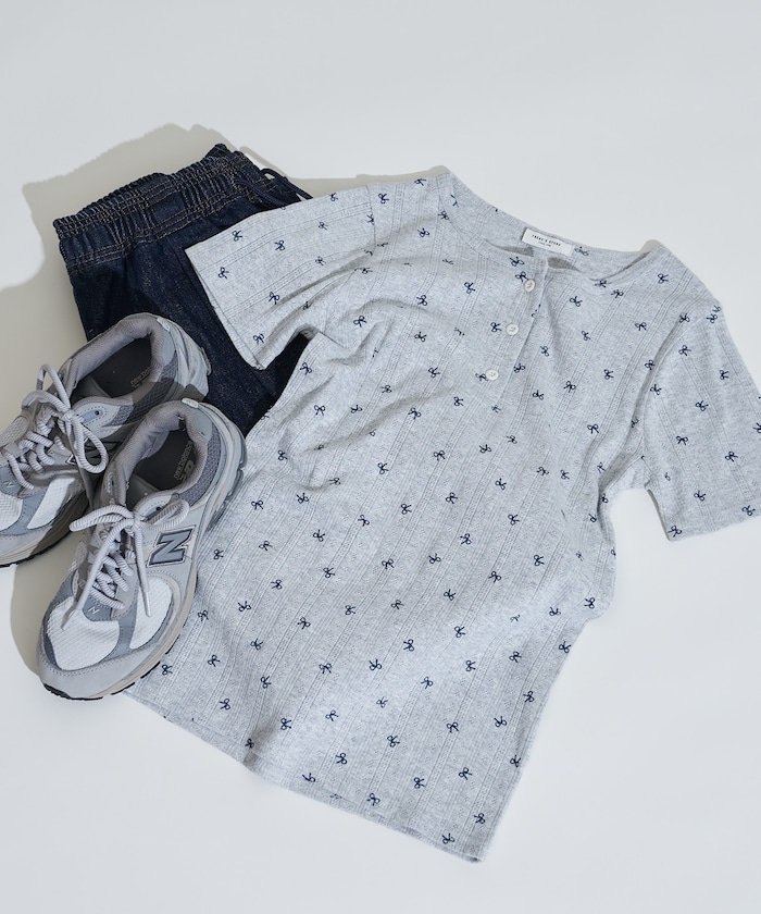 ライトグレー:GRY