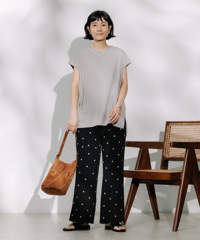 ブラウン系その他：GREIGE