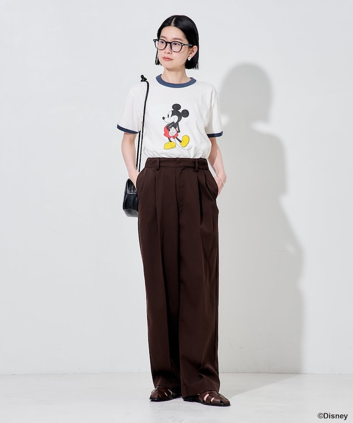 オフホワイト：Mickey