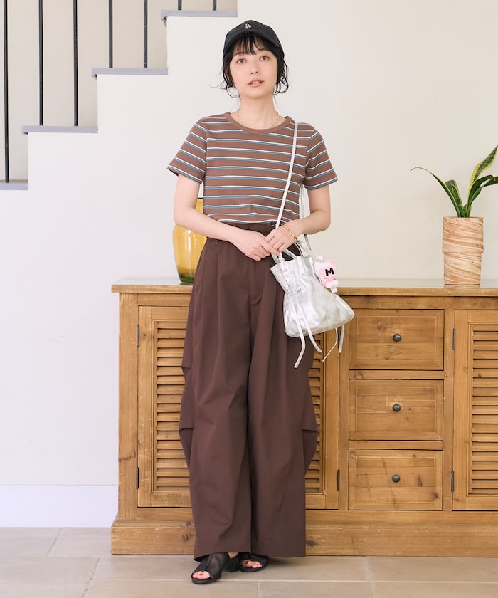 ブラウン：BRNBOD