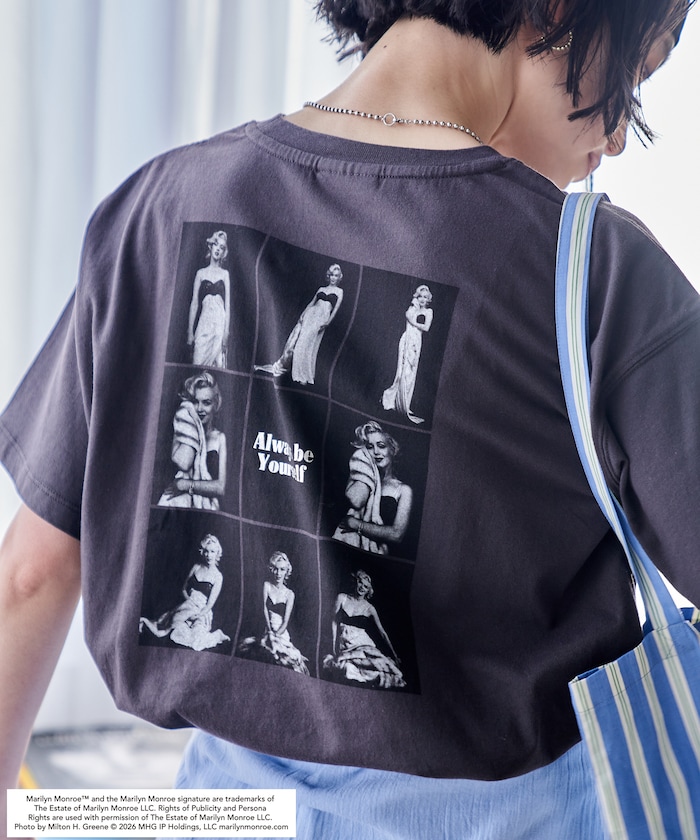 マリリン・モンロー モノクロ BURST SHOT バックプリントTシャツ