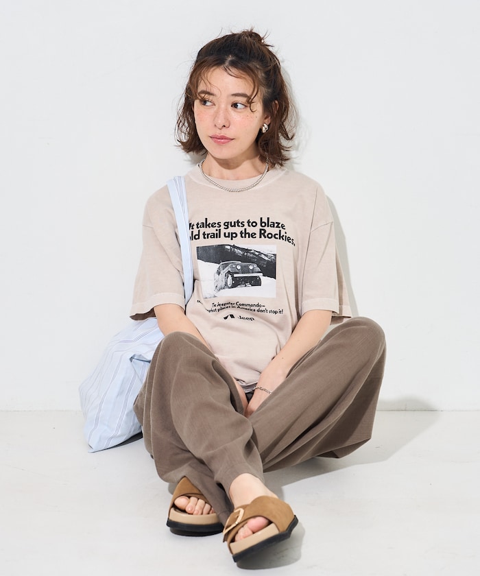 ベージュ：BEIGE