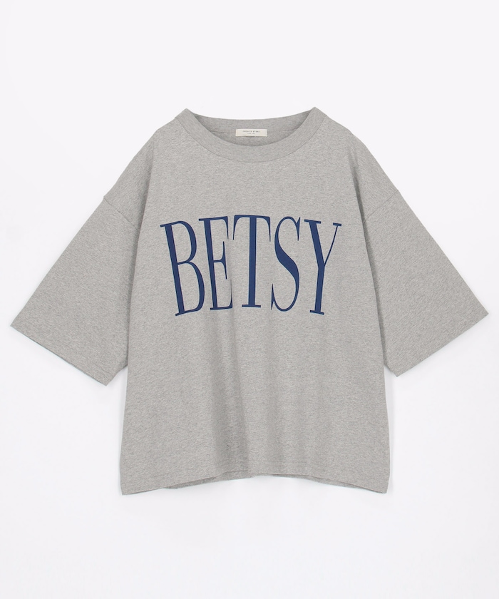 BETSY ビッグ ロゴTシャツ