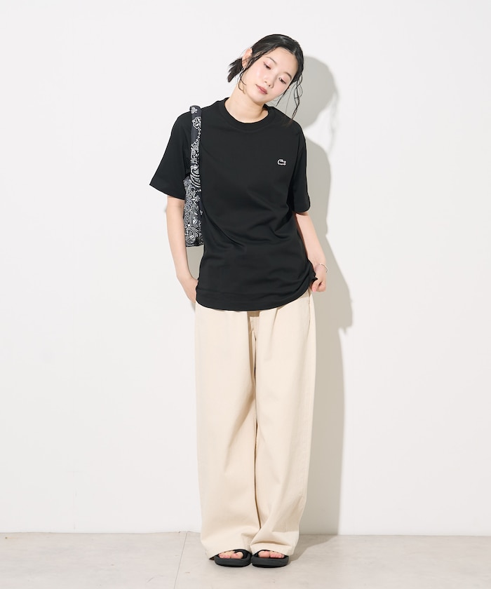 ブラック：BLACK