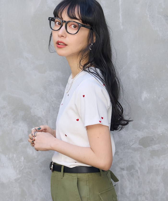 オフホワイト：OFF