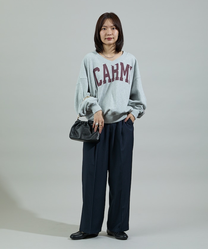 ライトグレー：ASH