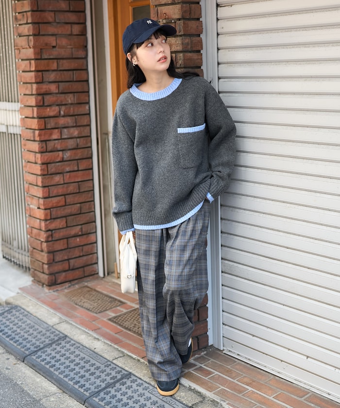 チャコールグレー：CHARCOAL×BLUE