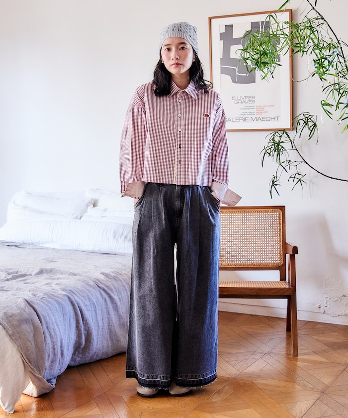 チャコールグレー：BLKDENIM