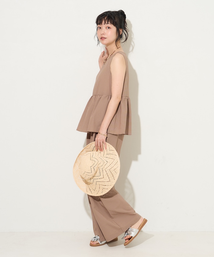 ブラウン：BRNCHECK