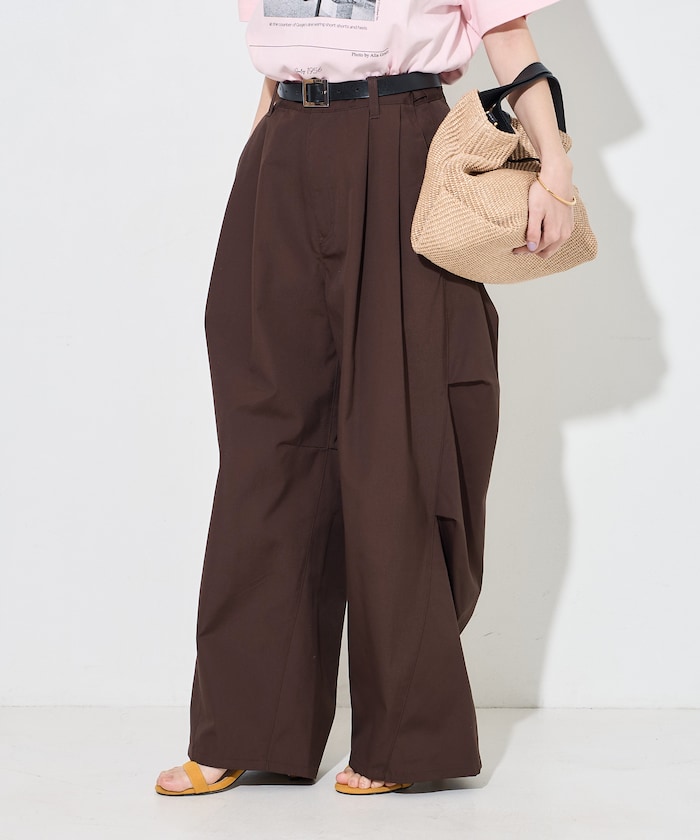 KN08sircus 切り替えメルトン〈定価107,800円〉 FREAK'S STORE/FIT MAGIC マーベルト タック ワイドパンツ｜Daytona