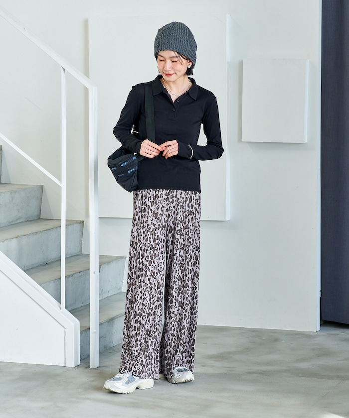 グレー：G.LEOPARD