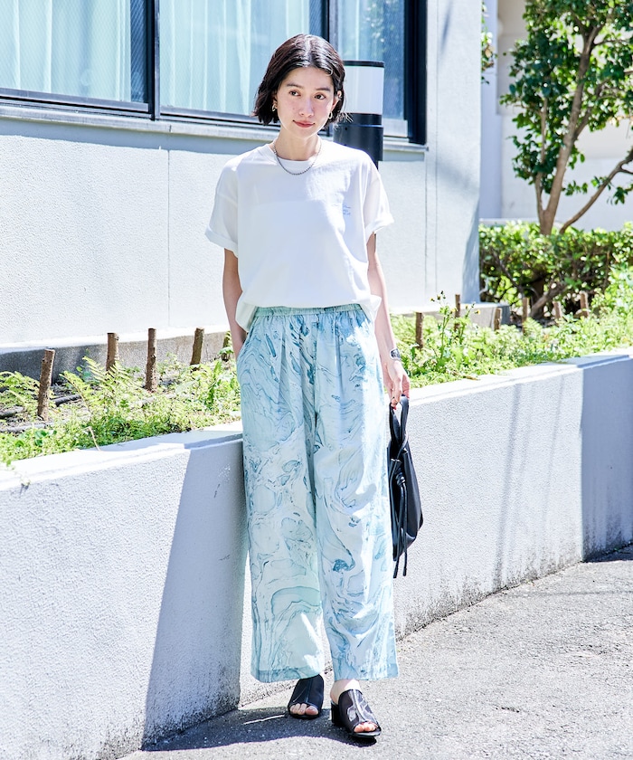 サックスブルー：BLUE