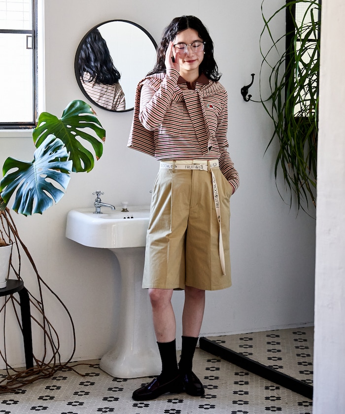 ベージュ：BEIGE