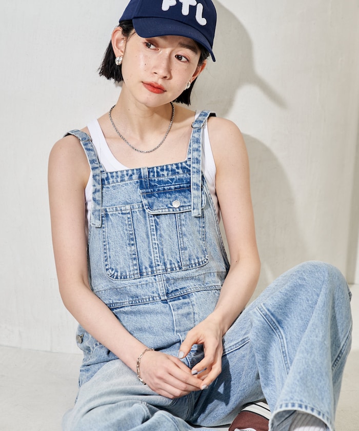 デニムオーバーオール