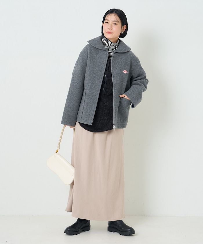 グレー：GREY