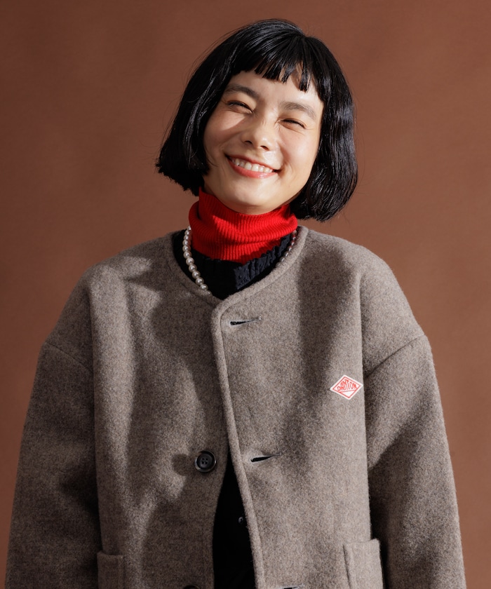 COLLARLESS JACKET