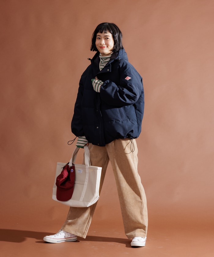 ネイビー：NAVY