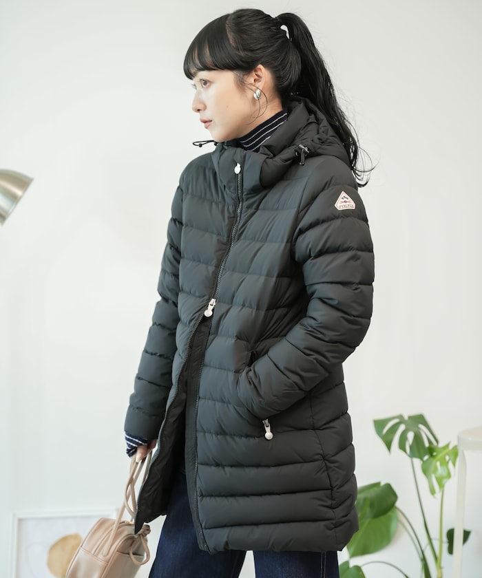 ブラック:BLACK