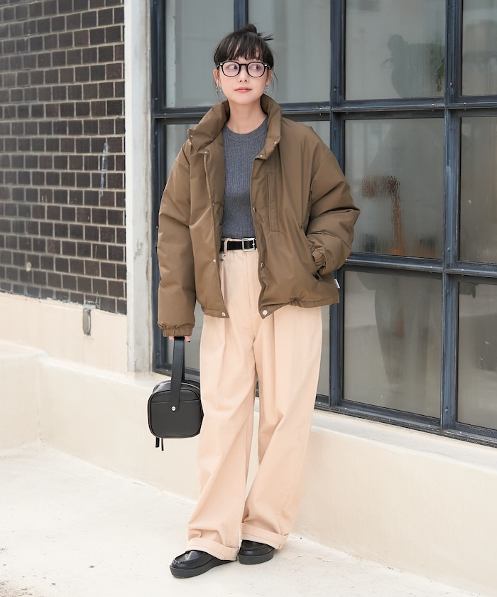 オリーブ：BROWN KHAKI