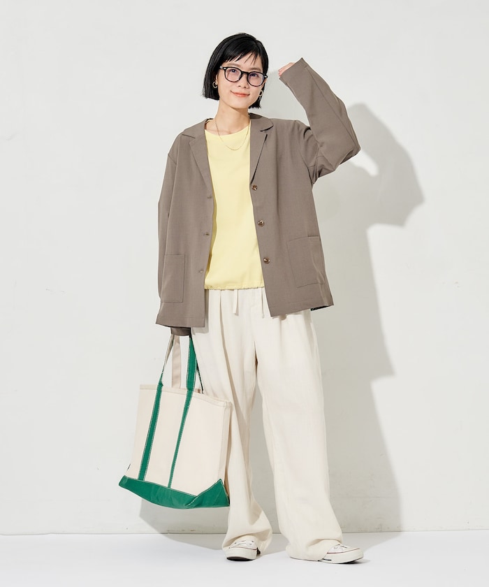 ライトグレー：GRYGE